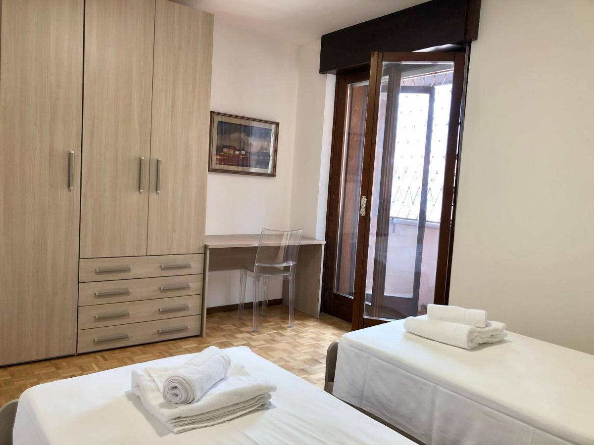 Appartamento Giusy Riva del Garda Buitenkant foto