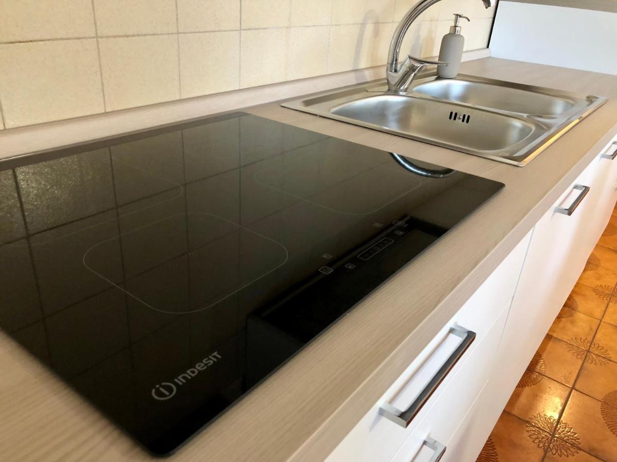 Appartamento Giusy Riva del Garda Buitenkant foto